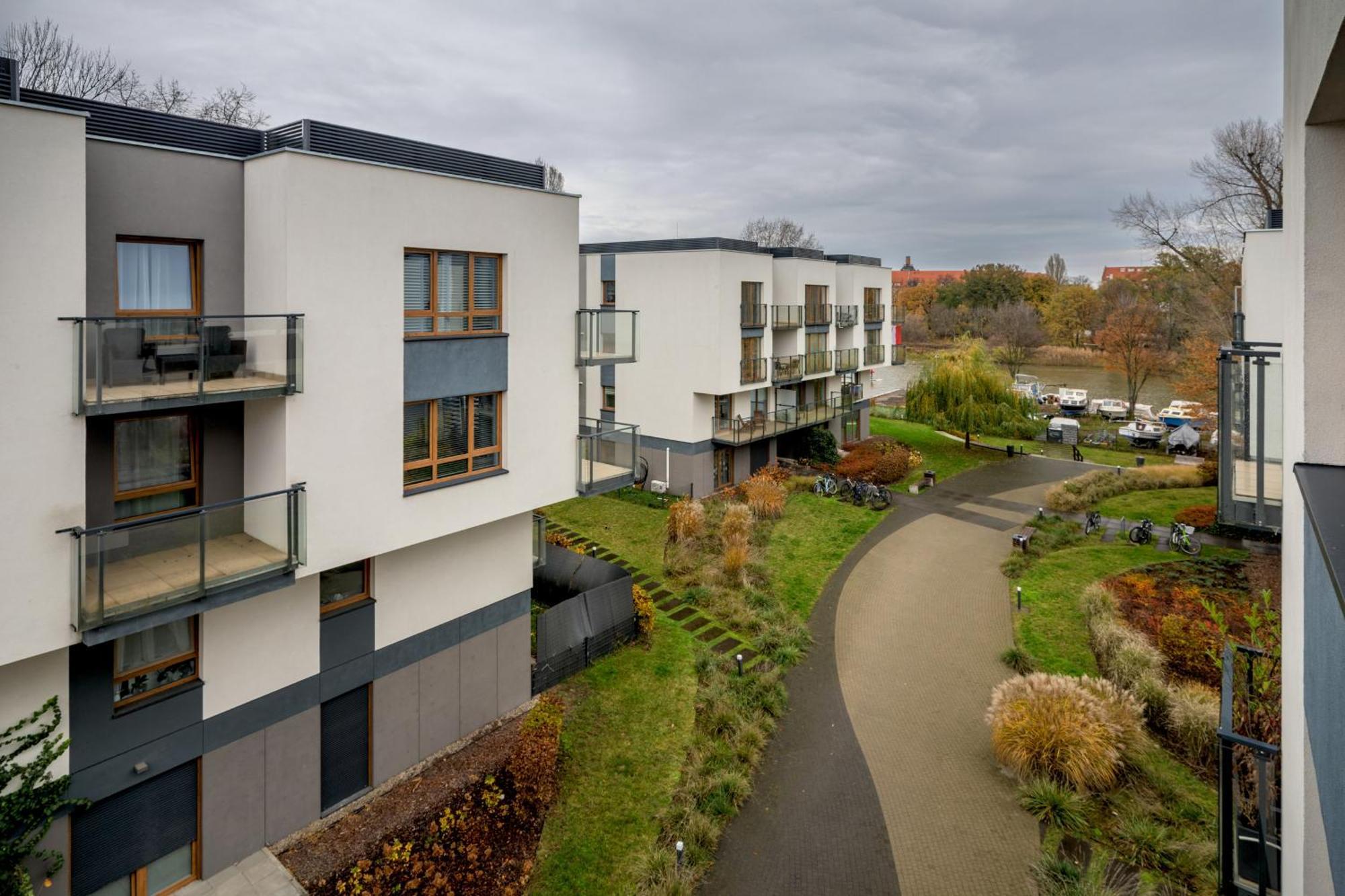 Rentplanet - Apartamenty Na Grobli - Wroclaw, Wroclaw